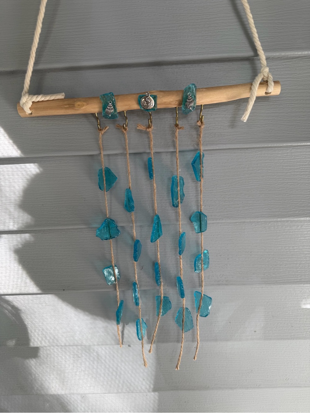 Handmade Turquoise Sea Glass Wall Hanging Decor - Coastal Home Decor 🐚🩵